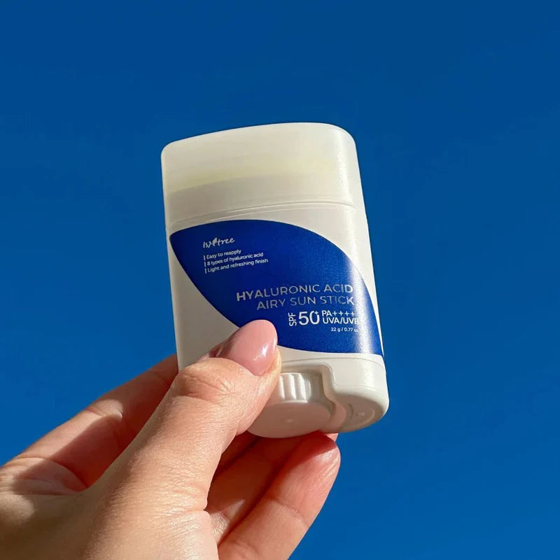 ISNTREE-Hyaluronic-Acid-Airy-Sun-Stick-03_800x