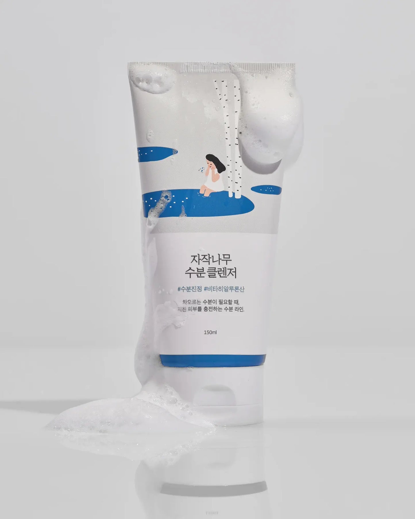 ROUNDLAB-Birch-Juice-Moisturizing-Cleanser-150ml-02_29ffd80c-77cf-41f6-bd98-4ca2fad5c43d